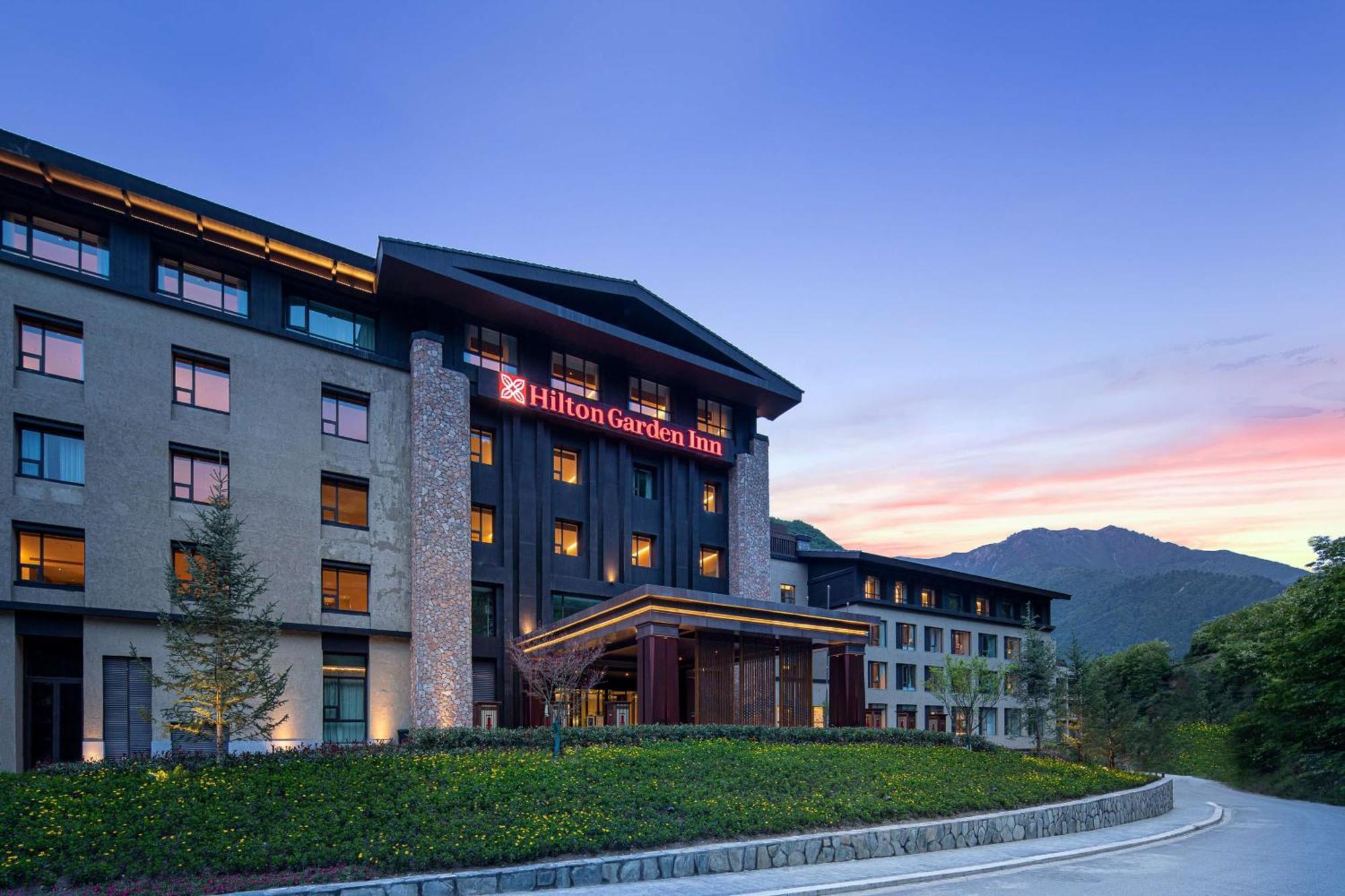 Hilton Garden Inn Jiuzhaigou Εξωτερικό φωτογραφία